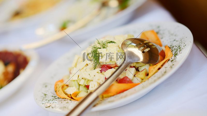 速冻食品的营养成分解析：揭秘批发市场的秘密